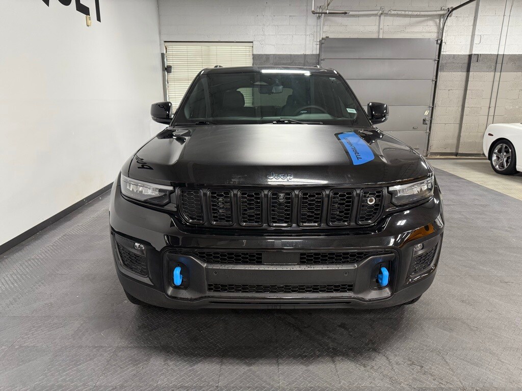 2024 Jeep Cherokee Trailhawk 4xe photo 3