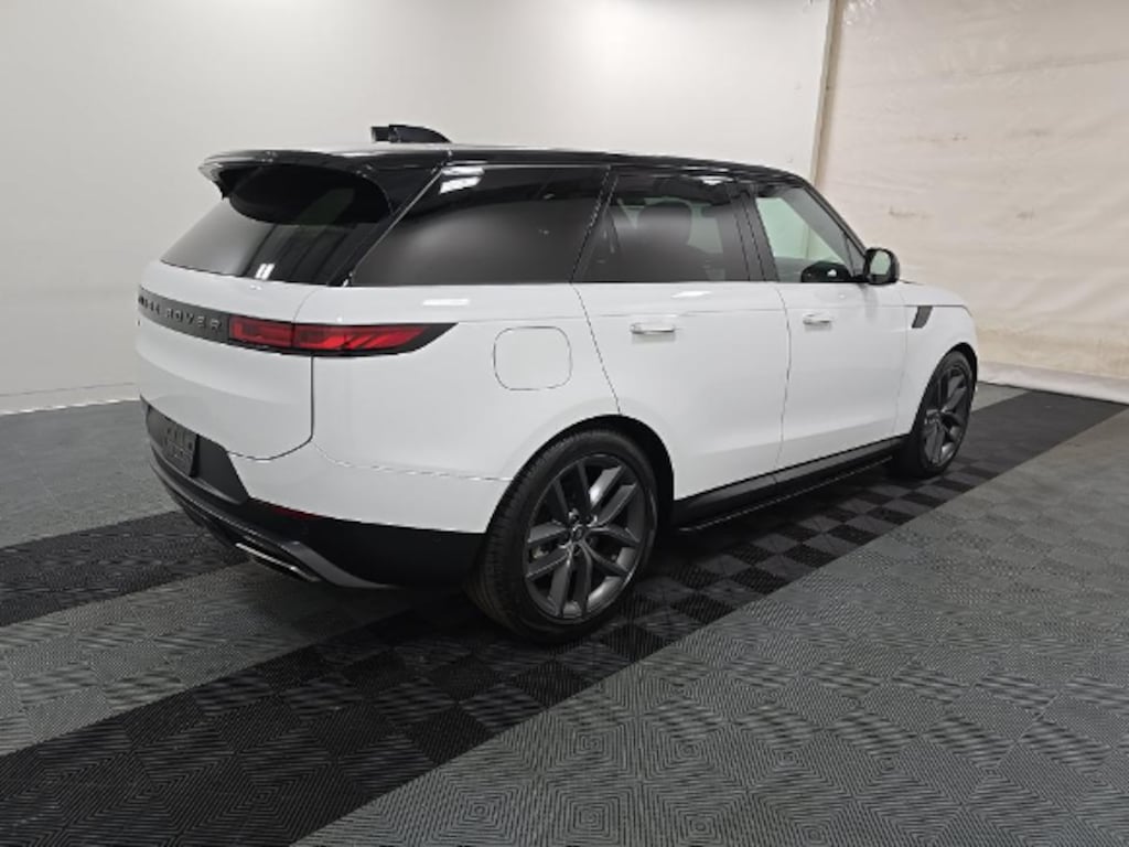 Used 2024 Land Rover Range Rover Sport SE SUV