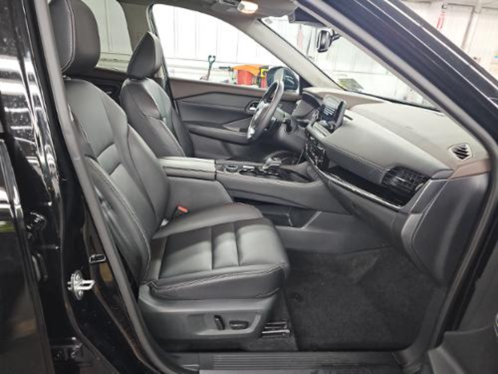 Used 2023 Nissan Rogue SL SUV