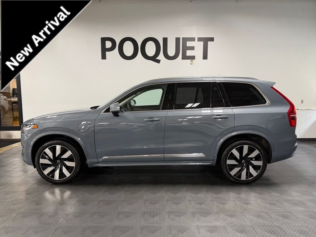 2023 Volvo XC90 T8 Recharge Ultimate 6-Seater 4WD's photo