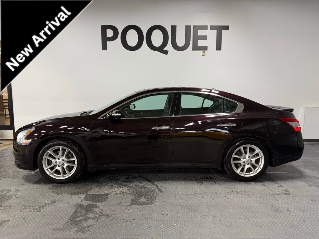 Used 2011 Nissan Maxima 3.5 SV Sedan