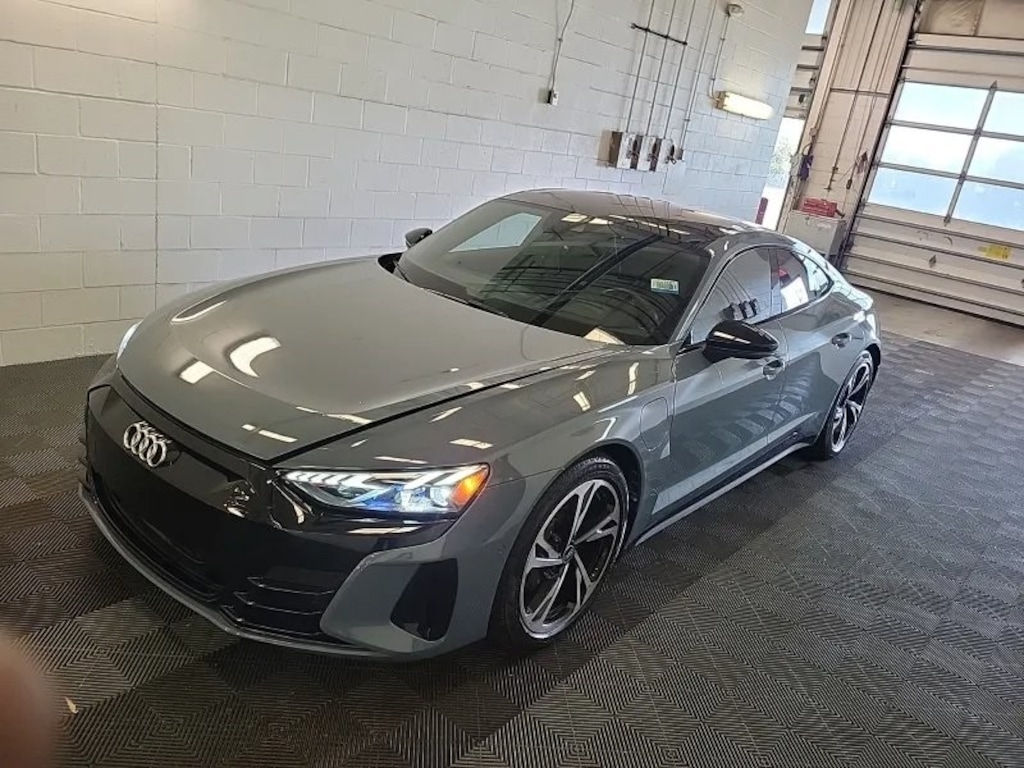 Used 2022 Audi e-tron GT Prestige Sedan