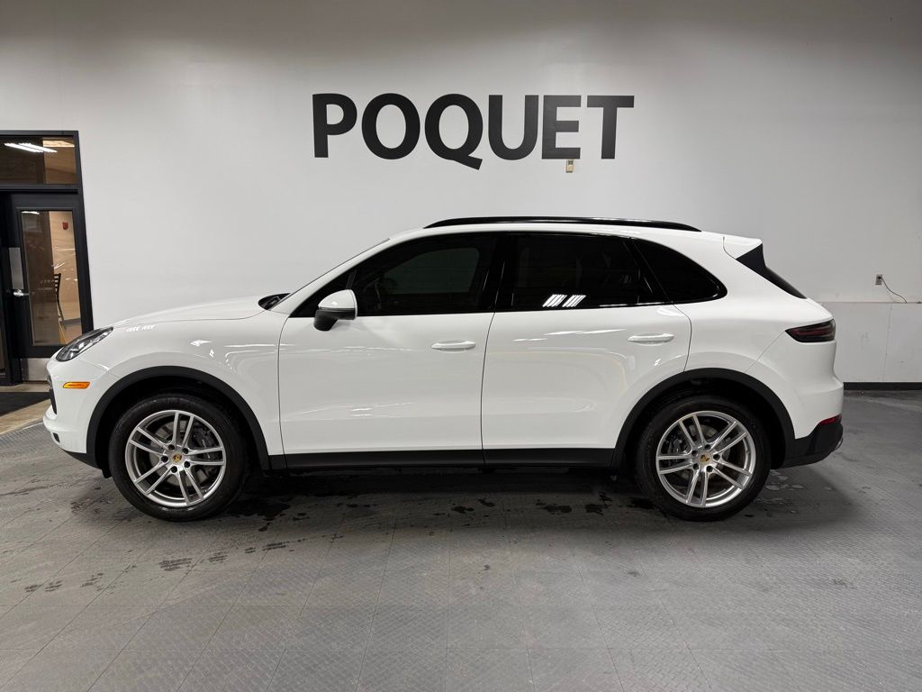 2023 Porsche Cayenne Base