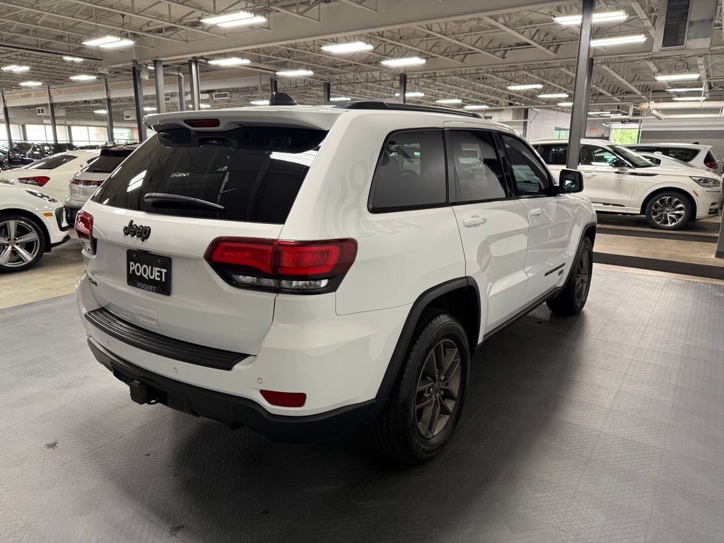 Used 2016 Jeep Grand Cherokee Laredo SUV