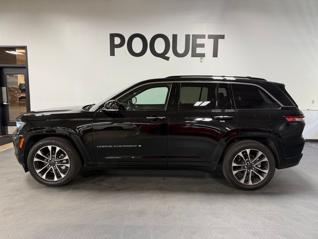 Used 2022 Jeep Grand Cherokee Overland SUV