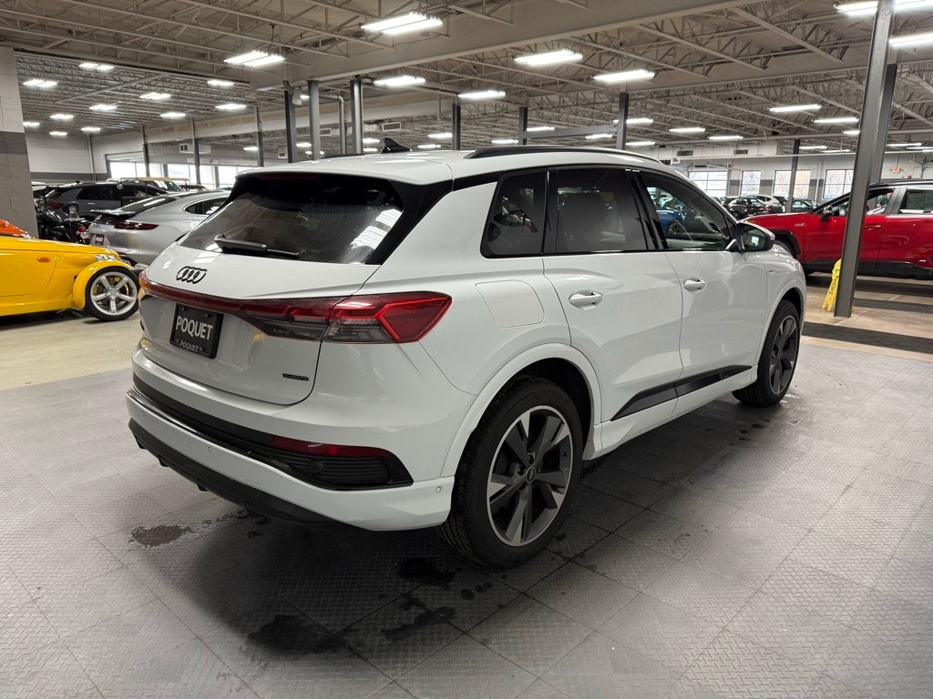Used 2024 Audi Q4 e-tron Prestige SUV