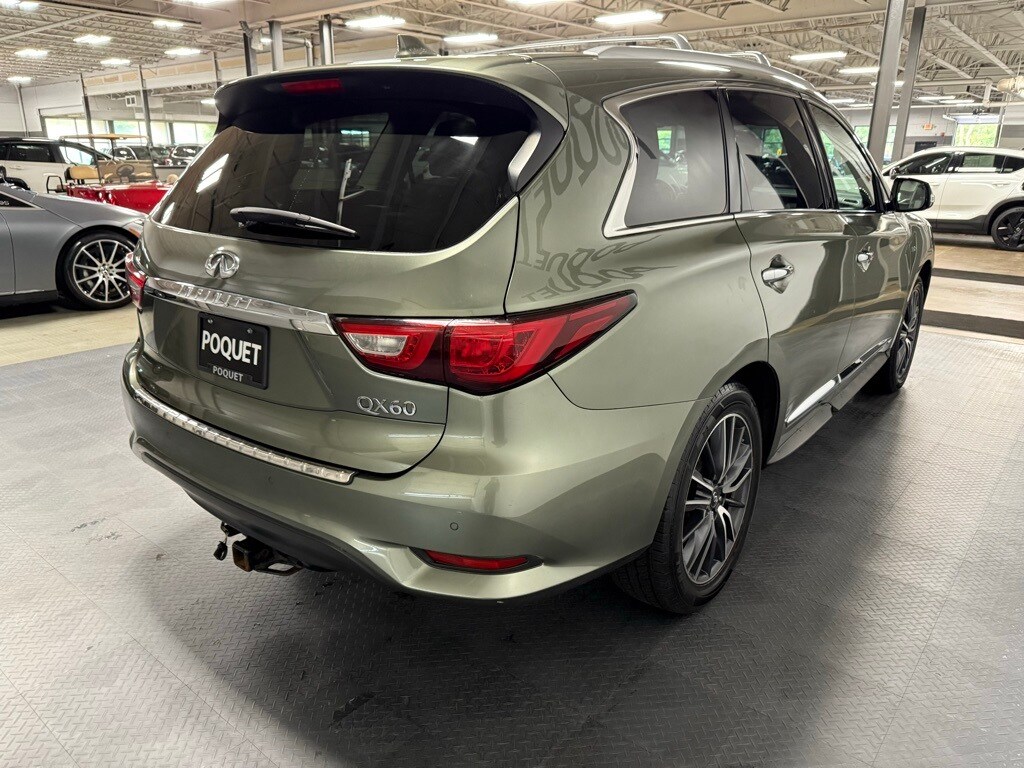 2017 Infiniti QX60 Base photo 3