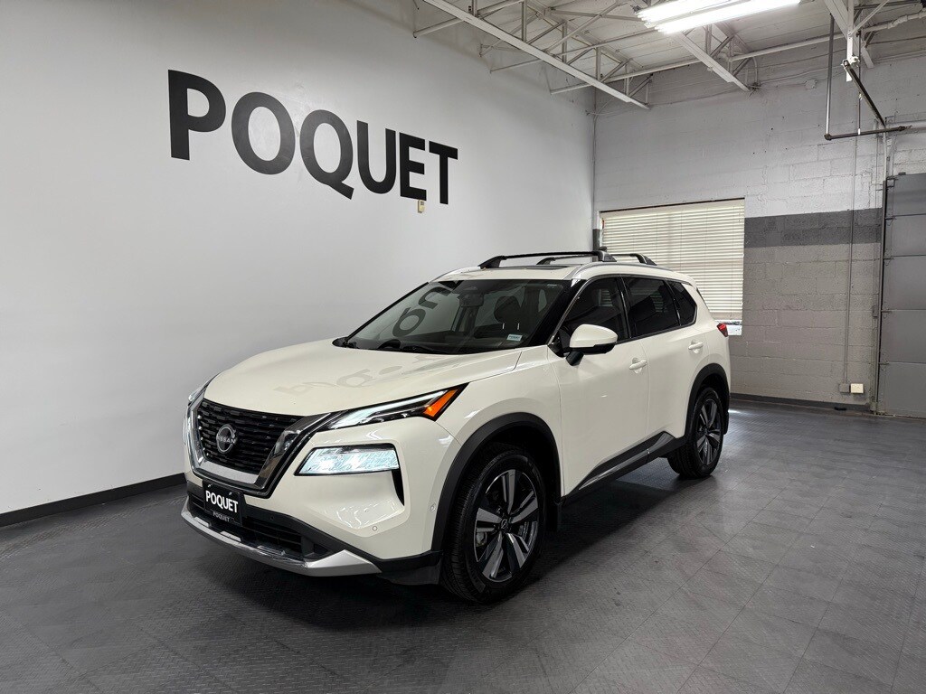 2023 Nissan Rogue Platinum photo 2