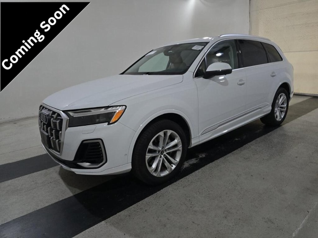 2025 Audi Q7 Premium Plus's photo