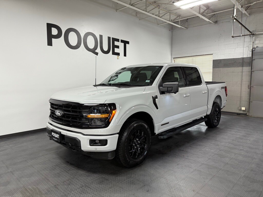 2024 Ford F-150 XLT photo 2