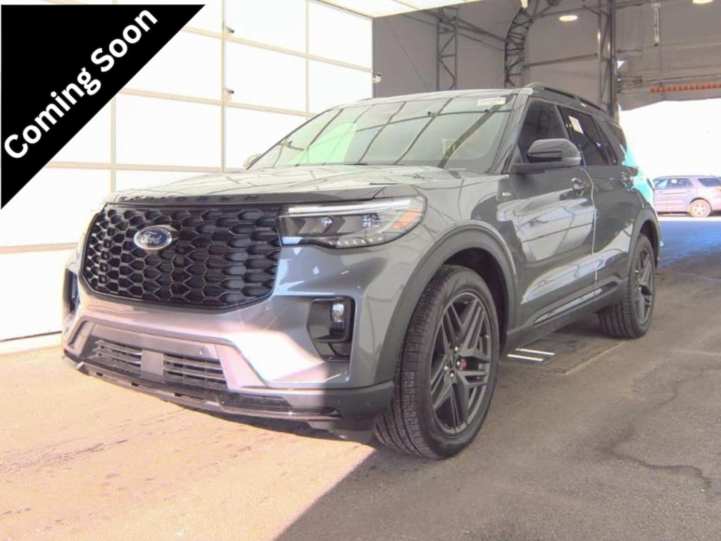 2025 Ford Explorer ST-LINE's photo