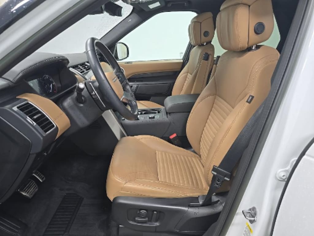 Used 2023 Land Rover Discovery Metropolitan Edition SUV