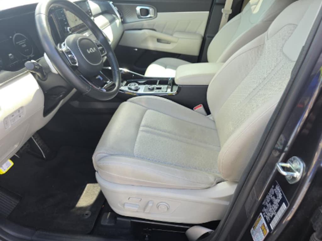 Used 2023 Kia Sorento Plug-In Hybrid SX Prestige SUV
