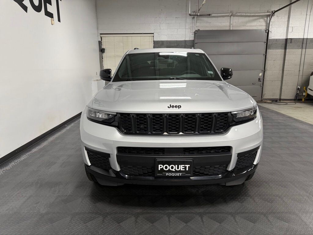 Used 2023 Jeep Grand Cherokee L Altitude SUV