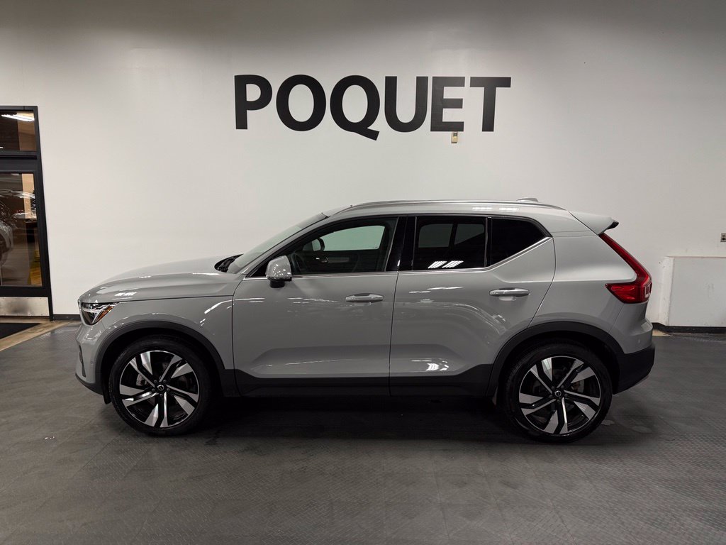2024 Volvo XC40