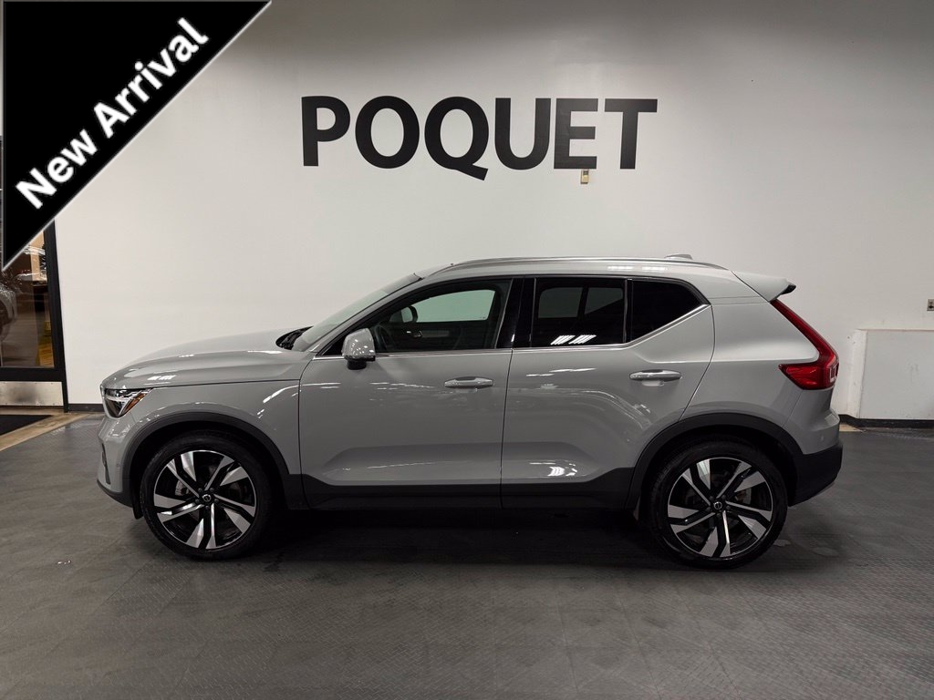 2024 Volvo XC40