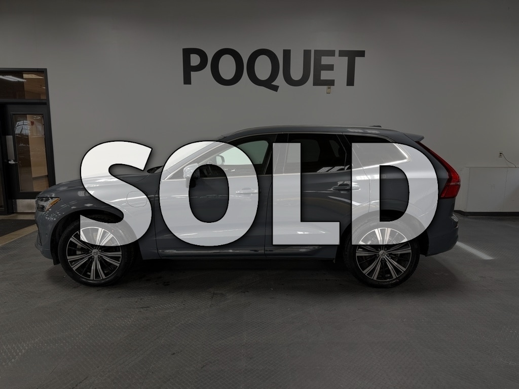 2023 Volvo XC60 Plus's photo