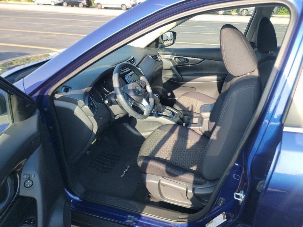 Used 2019 Nissan Rogue For Sale at Poquet Auto Golden Valley VIN