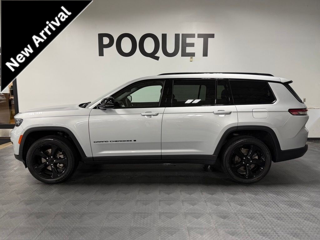 Used 2023 Jeep Grand Cherokee L Altitude SUV