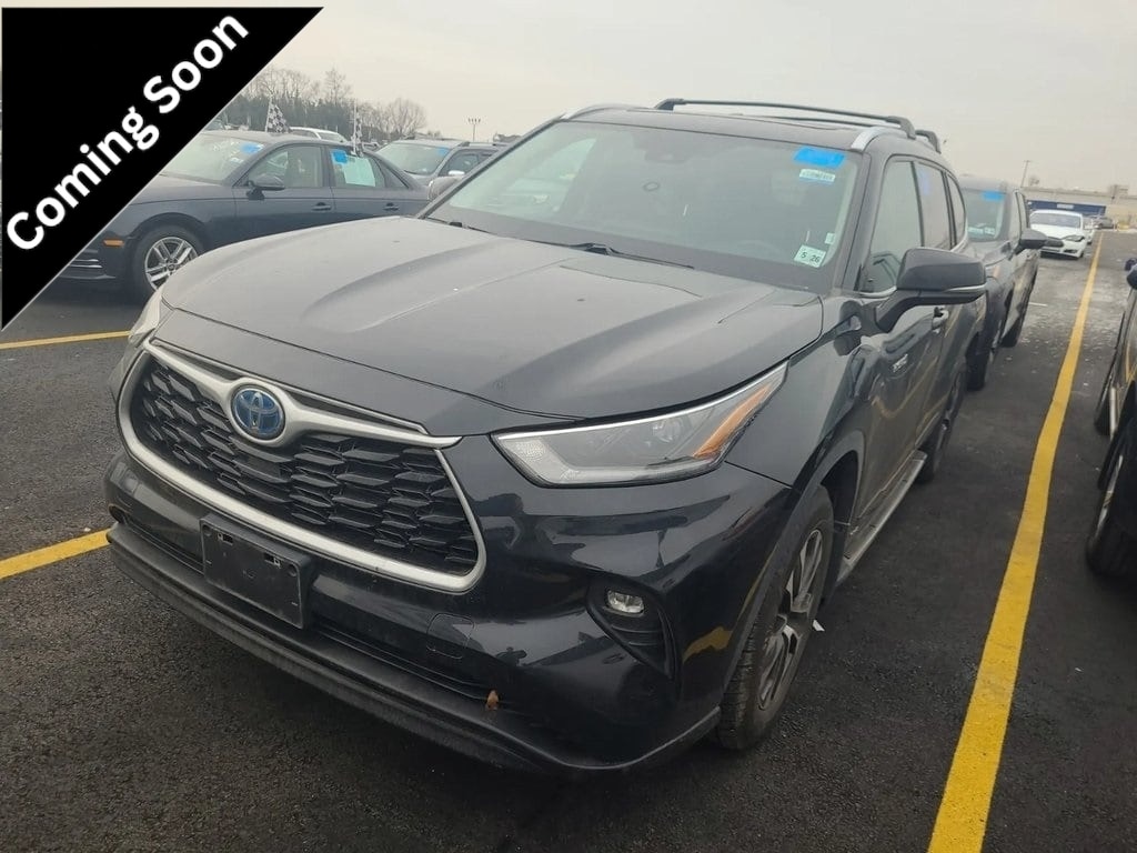 2021 Toyota Highlander XLE's photo