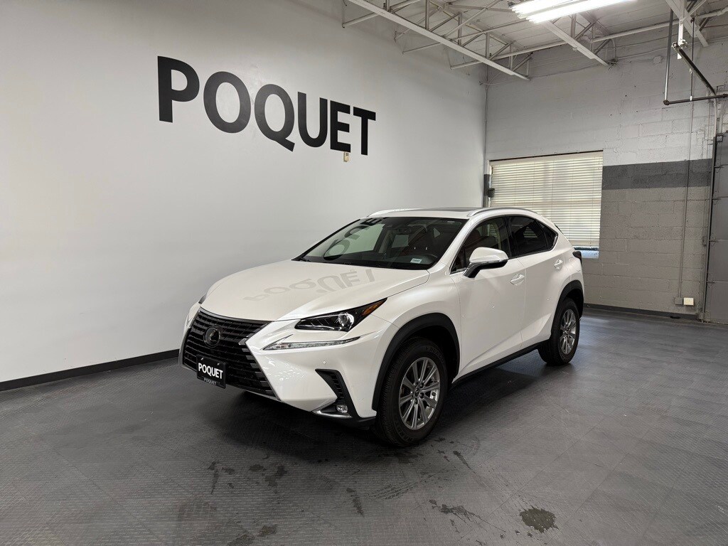 2021 Lexus NX 300 photo 2