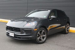 2025 Porsche Macan SUV