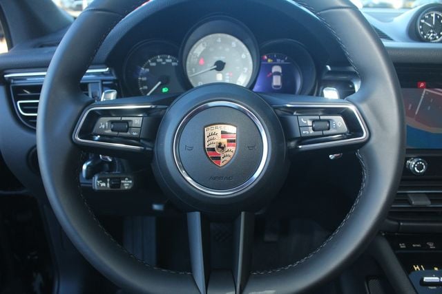 2026 Porsche Macan S - Photo 18