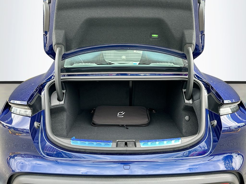 2026 Porsche Taycan Base - Photo 28