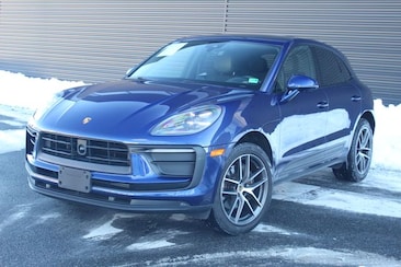 2022 Porsche Macan SUV