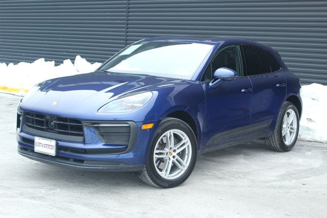 2024 Porsche Macan Base
