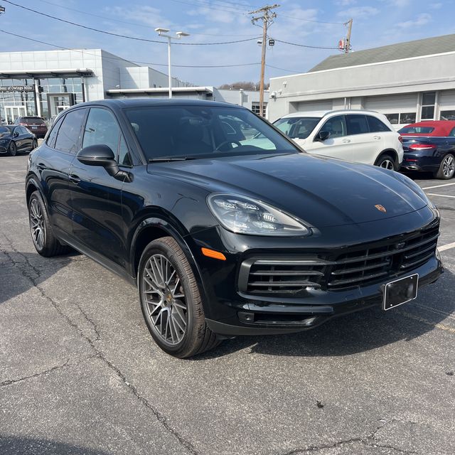 2023 Porsche Cayenne SUV 