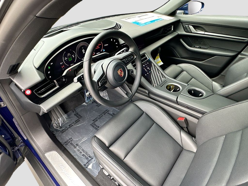 2026 Porsche Taycan Base - Photo 4