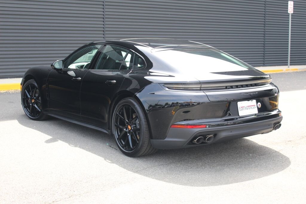 New 2026 Porsche Panamera 4 Hatchback