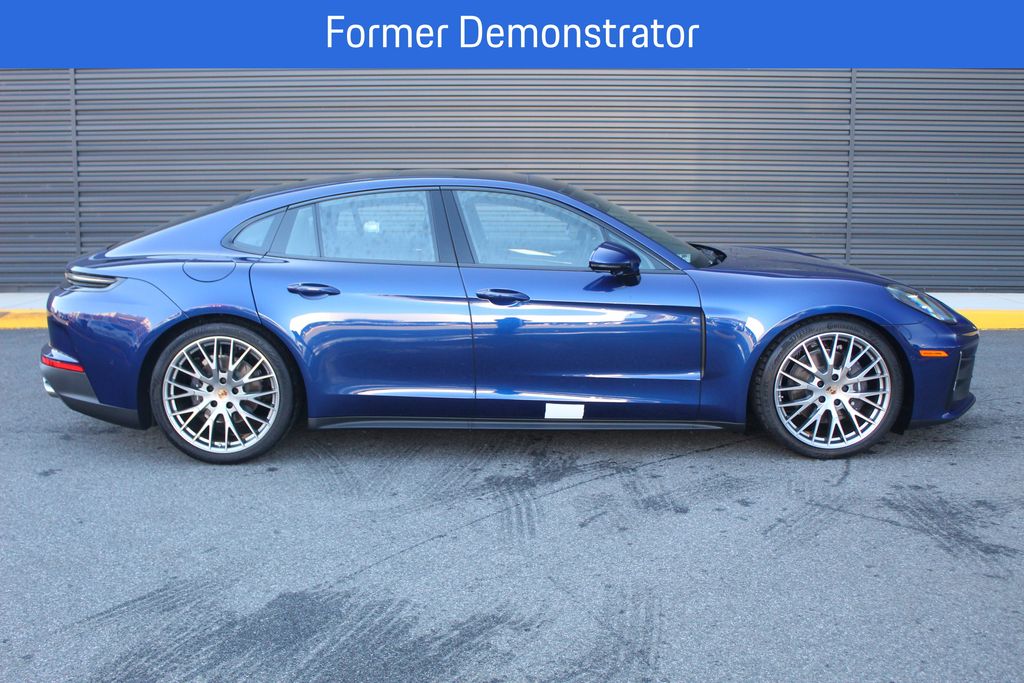 2026 Porsche Panamera Base - Photo 9