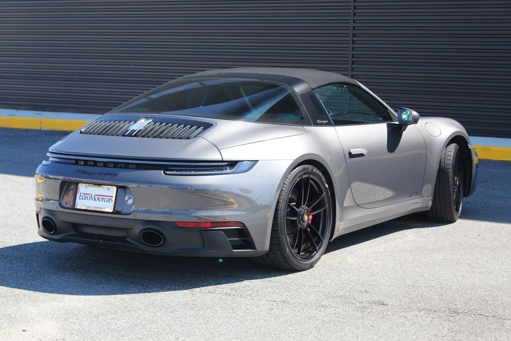 2024 Porsche 911 GTS - Photo 31