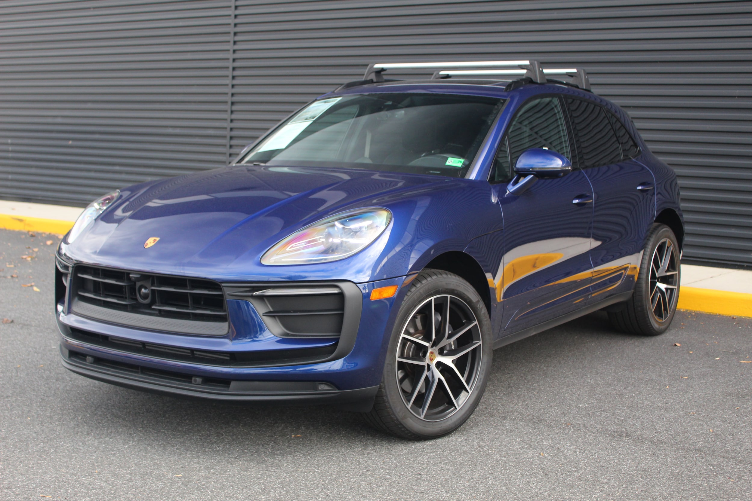 2024 Porsche Macan Base