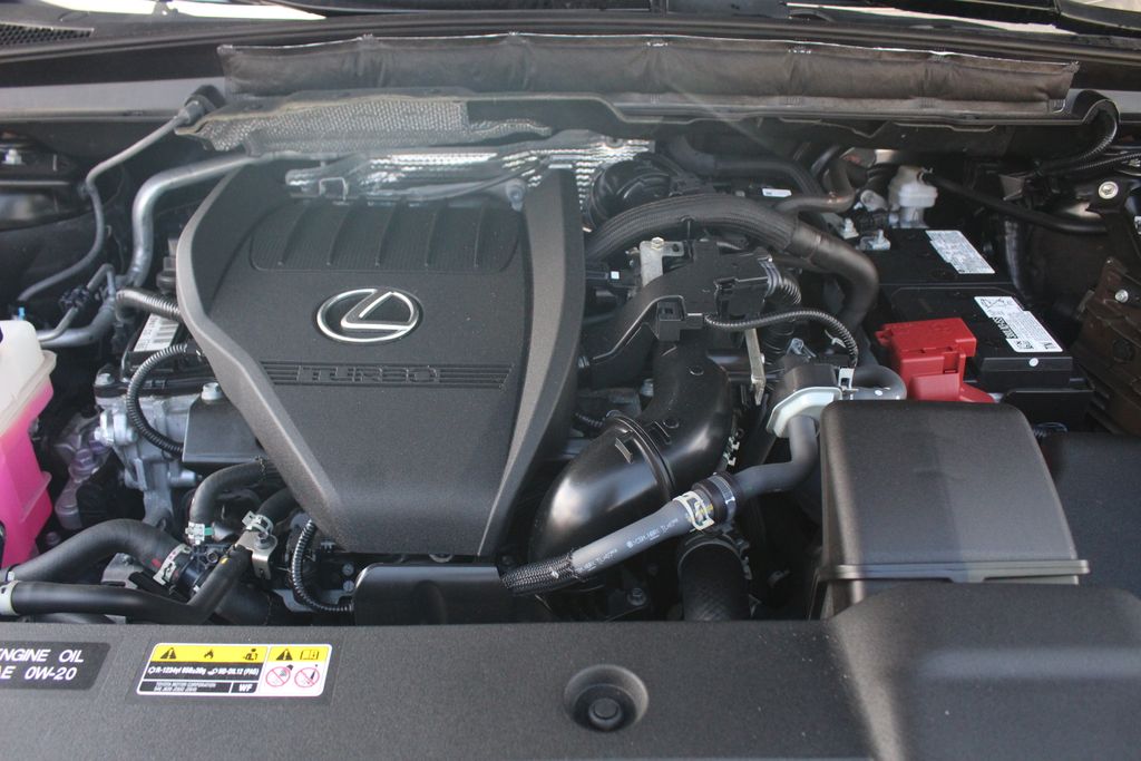 2024 Lexus RX 350 - Photo 16
