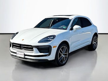 2026 Porsche Macan SUV