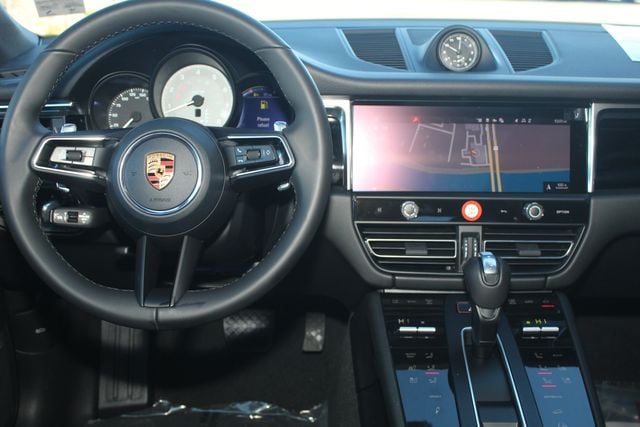 2026 Porsche Macan S - Photo 6
