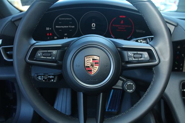 2026 Porsche Taycan Base - Photo 18
