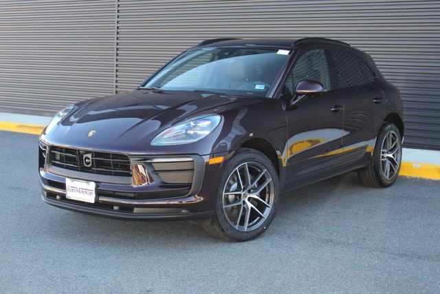 2026 Porsche Macan SUV 