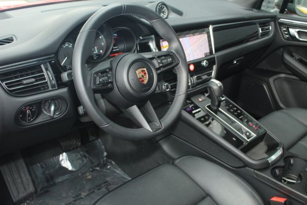 Certified 2025 Porsche Macan SUV