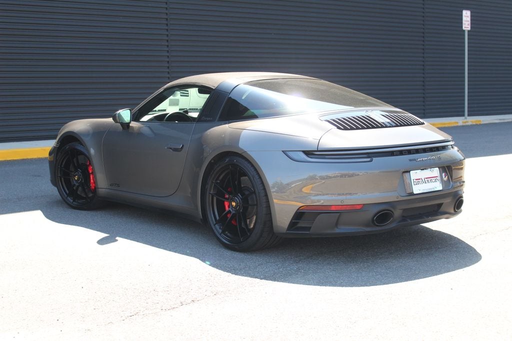 2024 Porsche 911 GTS - Photo 29