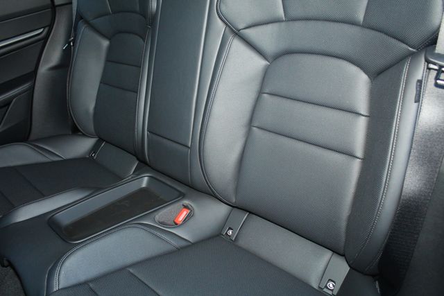2026 Porsche Taycan Base - Photo 22