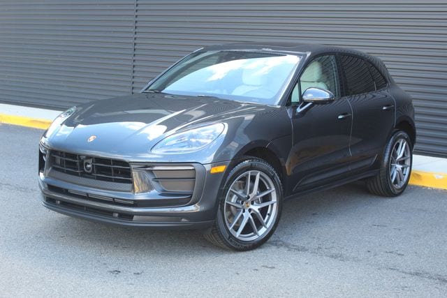 2026 Porsche Macan SUV 