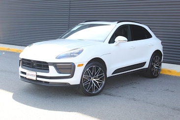 2026 Porsche Macan SUV