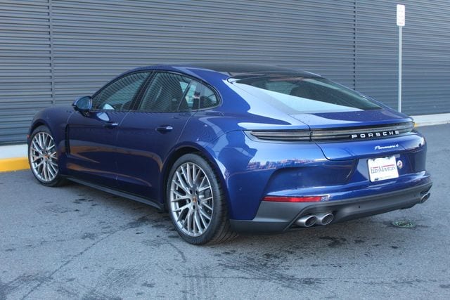 2026 Porsche Panamera Base - Photo 3