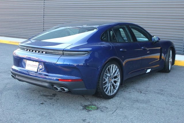2026 Porsche Panamera Base - Photo 8