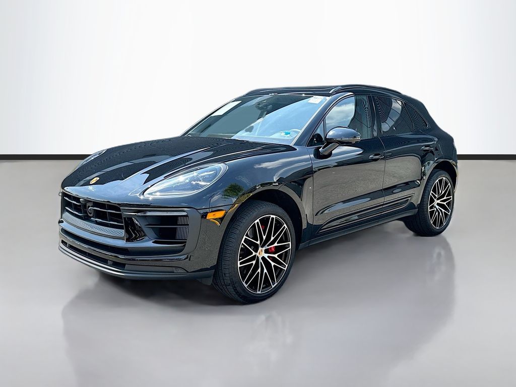 2025 Porsche Macan SUV 