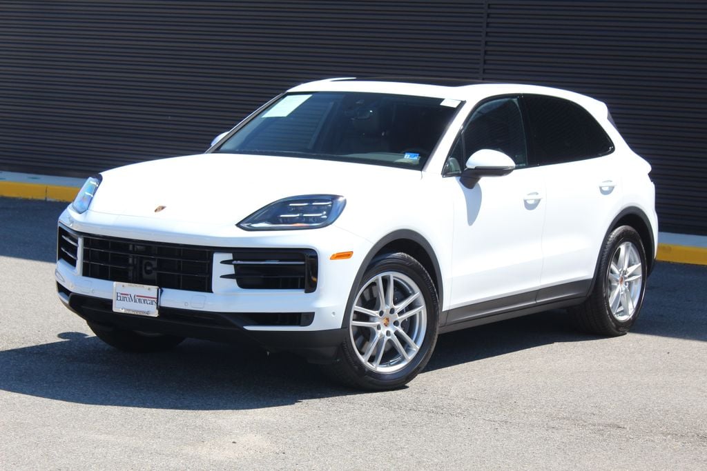 2025 Porsche Cayenne SUV 
